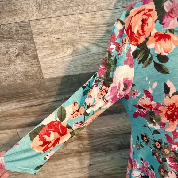 HoneyMe Tunic Length Floral Dress/Top - Picture 3 of 6